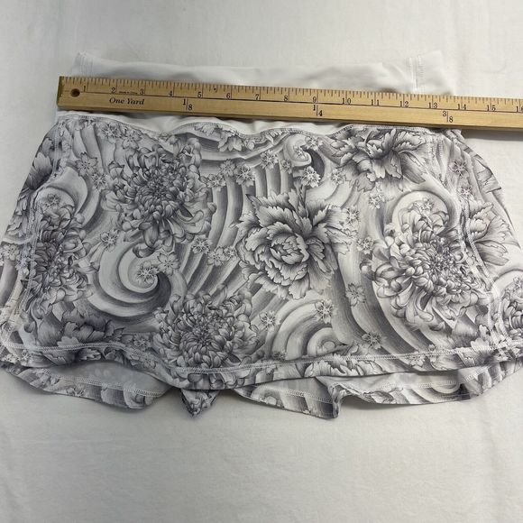 Lululemon Pace Rival Skirt Regular Length Mini Twine White Multi Size 4 Skort - Picture 2 of 14